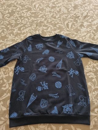 Sweatshirt Primark estampado azul e preto