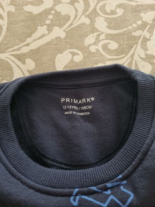 Sweatshirt Primark estampado azul e preto