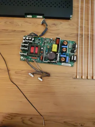 Despiece TV LG RZ-32LZ55