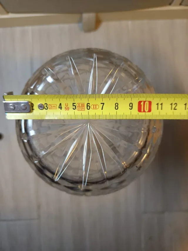 Decantador de cristal tallado Samobor