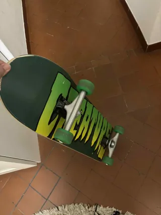 Skate Creature Verde y Amarillo