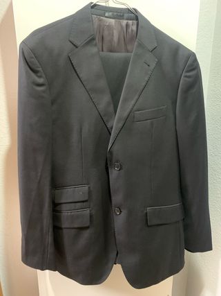 Traje de caballero negro