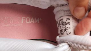 Deportivas Puma Blancas y Rosas