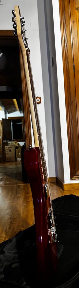 Guitarra Eléctrica Journey OE990CB + Funda