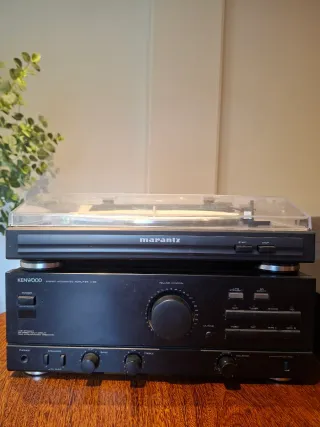 Giradischi Marantz e Amplificatore Kenwood