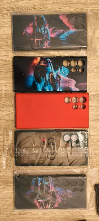 Ocasion!!! Samsung S22 Ultra + Cargador + 5 Fundas