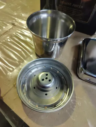 Exprimidor manual de naranjas