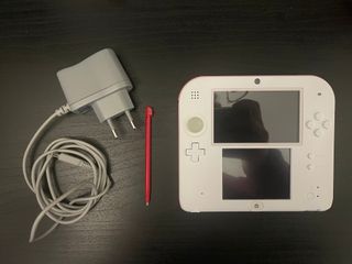 Nintendo 2DS Bianco Rosso