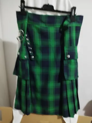 Falda escocesa cuadros verde y azul