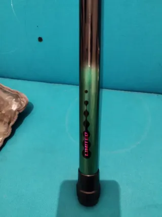 Caña de pescar con carrete