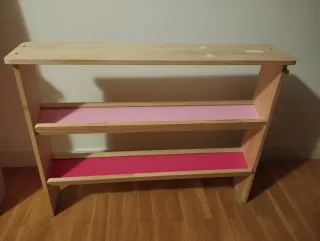 Mercado de juguete de madera