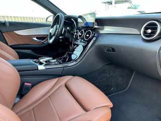 Mercedes Benz C220d 194cv Pack AMG, año 2020