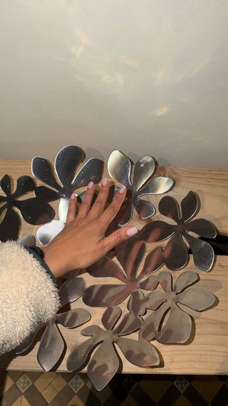 Centro de mesa decorativo flores metal