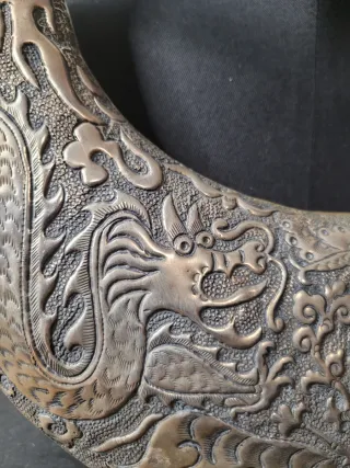 Collar chino antiguo