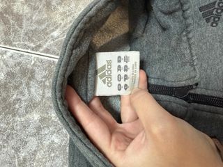 Chaqueta Adidas Gris con Cremallera