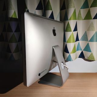 Apple iMac 21,5” (2009) 275GB SSD + 8GB RAM