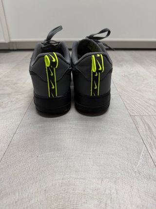 Nike Air Force 1 Zapatillas Grises y Negras