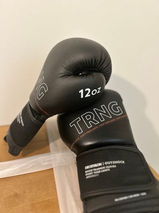 Saco de boxeo Outshock 120cm + Guantes (Decathlon)