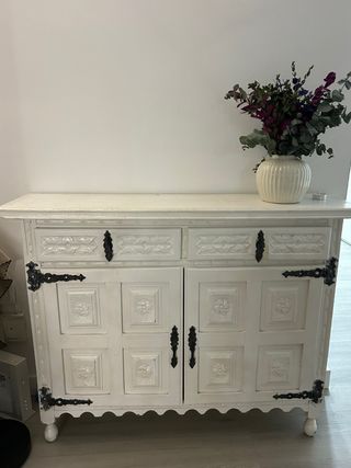 Consola antigua blanca 2 cajones Madera labrada