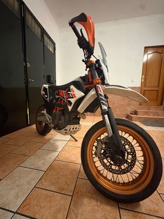 KTM 690 SMC R