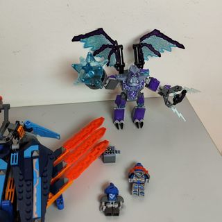 LEGO Nexo Knights 70351 Clay's Falcon Fighter