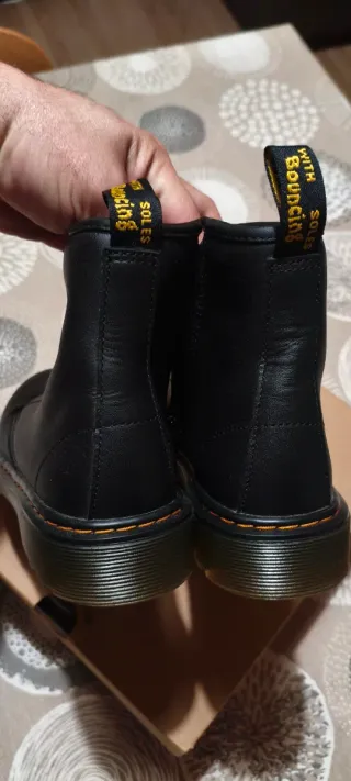 Botines Dr. Martens 1460 T Softy Piel Negro