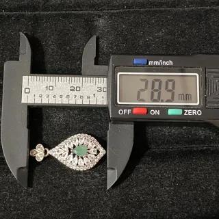 Colgante y Pendientes Esmeralda natural