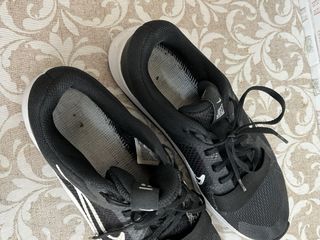 Zapatillas Nike Negras y Blancas