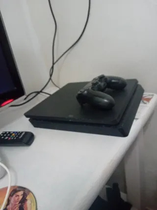 PS4 1TB Sony Negra Poco Uso