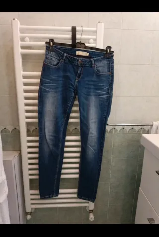 Jeans Artigli blu taglia 44(taglia italiana)