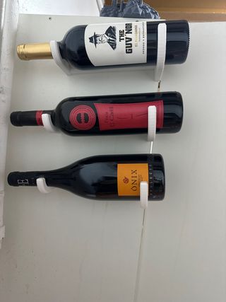 Soporte para botellas de vino 2€ unidad