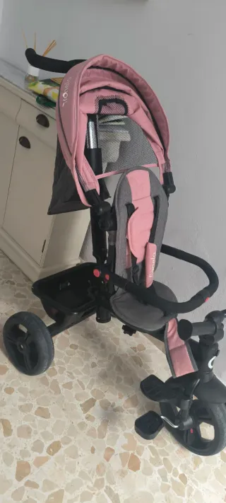 Triciclo bebé rosa LIONELO