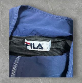 Cortavientos Fila Azul y Blanco