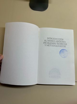 Domingo Plácido - Introducción al mundo antiguo