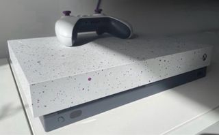 Xbox One X Edición Especial Hyperspace 1 Tb