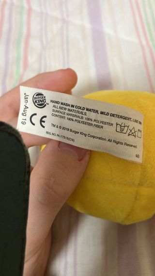 Peluche Emoji Lanzando Besos 8cm