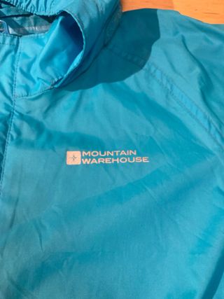 Chubasquero, buff y gorro infantil