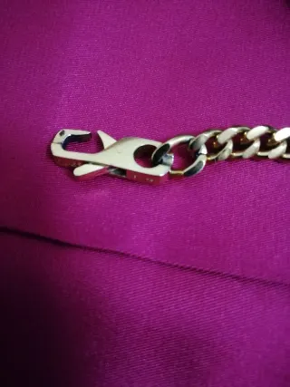 Pulsera Guess Dorada