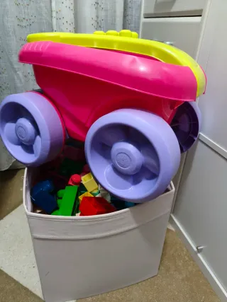 Carro de construcción infantil + bloques