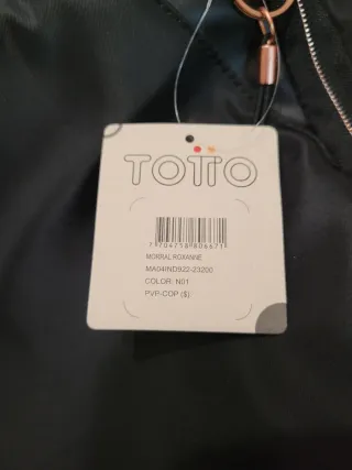 Mochila Totto Roxanne Negra Nueva