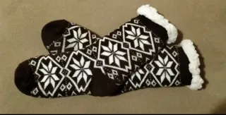 Lote Camiseta, Zapatillas y Calcetines