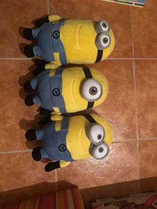 Peluche Minion (3 unidades)
