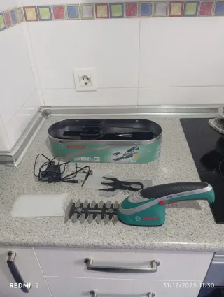Cortasetos Bosch Isio