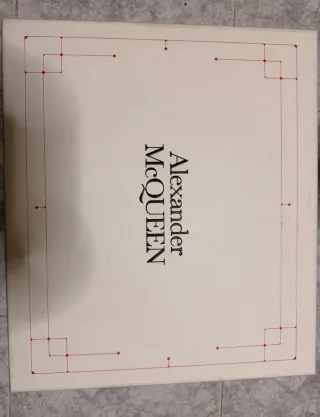 Alexander McQueen Sneakers Verdes y Blancas