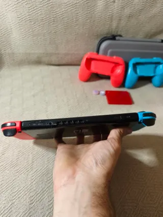 Nintendo Switch + Accesorios