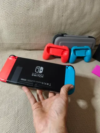Nintendo Switch + Accesorios