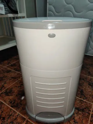 Cubo Korbell 16L para pañales