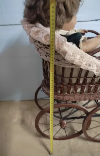 Cochecito Muñeca  Antiguo Mimbre