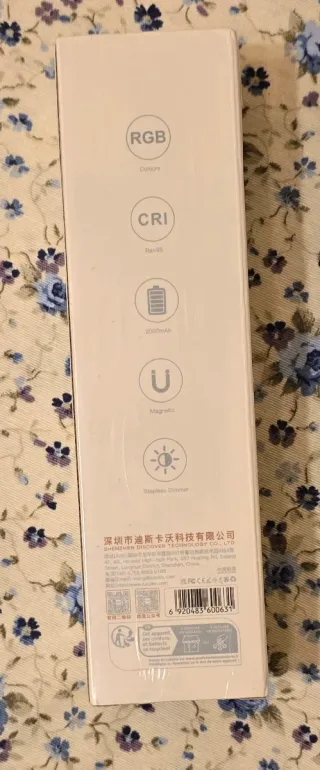 Luxceo P100 RGB Video Light