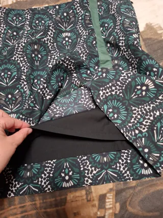 Falda tubo verde talla 44